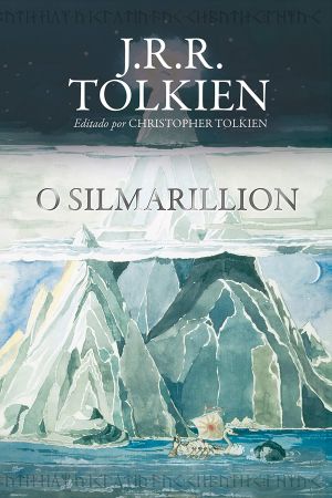 A capa do livro O Silmarillion, na edição da HarperCollins Brasil, de 2019. Ele conta com uma arte do próprio Tolkien, retratando um barco telerin navegando nas águas de Eldamar, em frente à vasta montanha de Taniquetil, com uma distante fortaleza em seu topo.